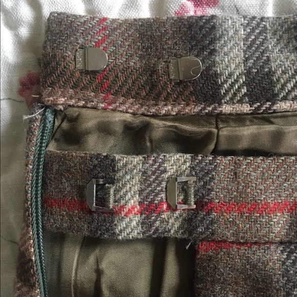 Burberry Authentic Plaid Wool Skirt - Picture 5 of 8